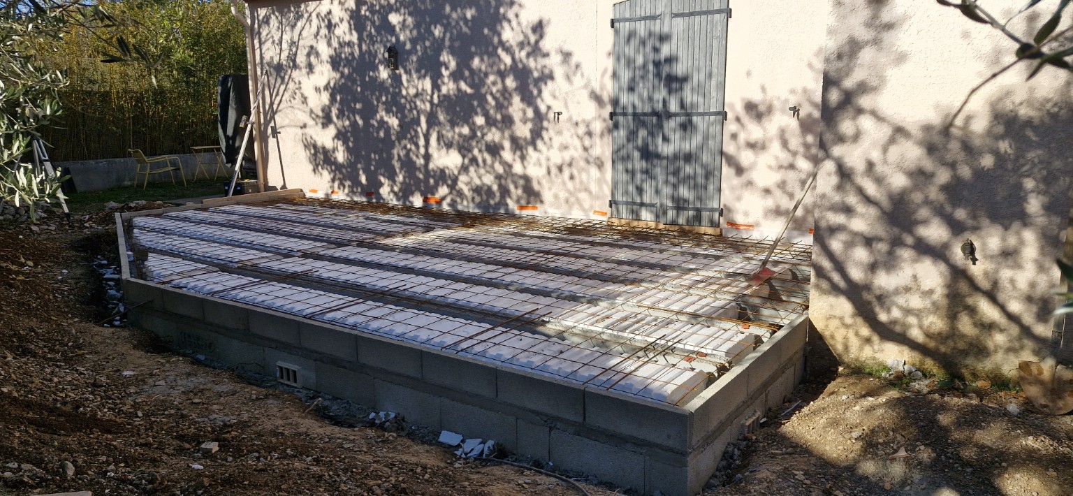 Plancher poutrelles-hourdis réalisé par LT BAT 34
